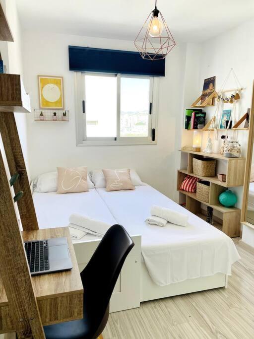 מאלגה Magnifique Duplex Avec Terrasse Proche De La Plage מראה חיצוני תמונה
